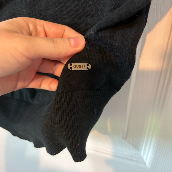 Guess black chain top - Picture 7 of 11